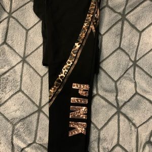VS PINK Leopard Bling Legging Size M